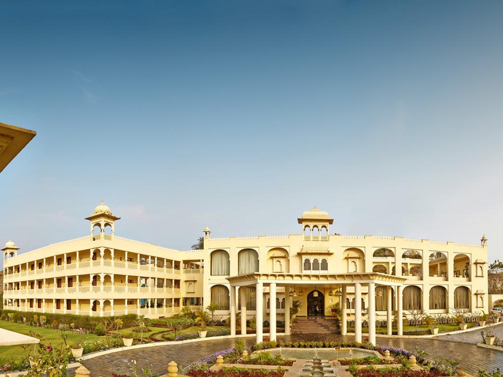 Club Mahindra Udaipur Hotel Luaran gambar