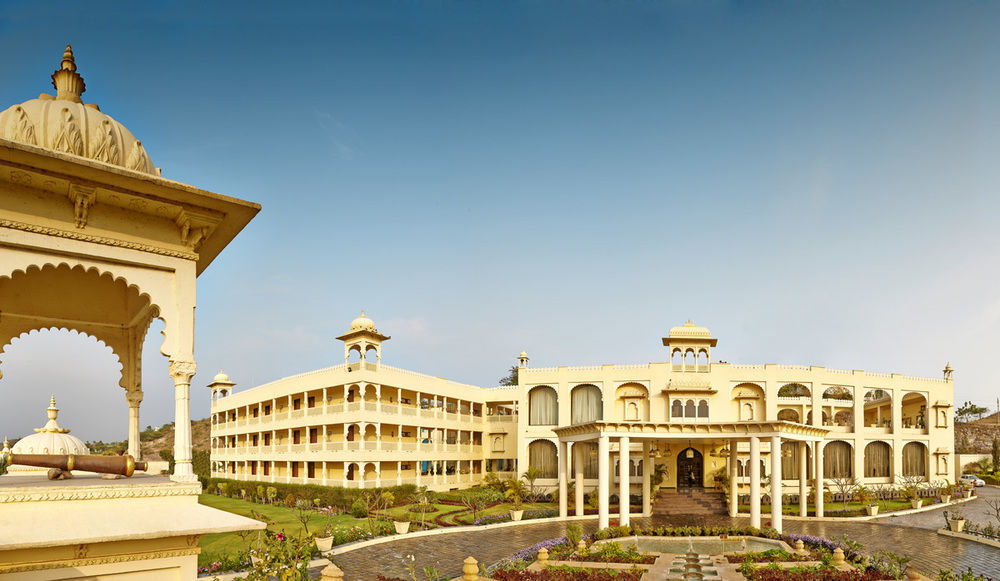 Club Mahindra Udaipur Hotel Luaran gambar