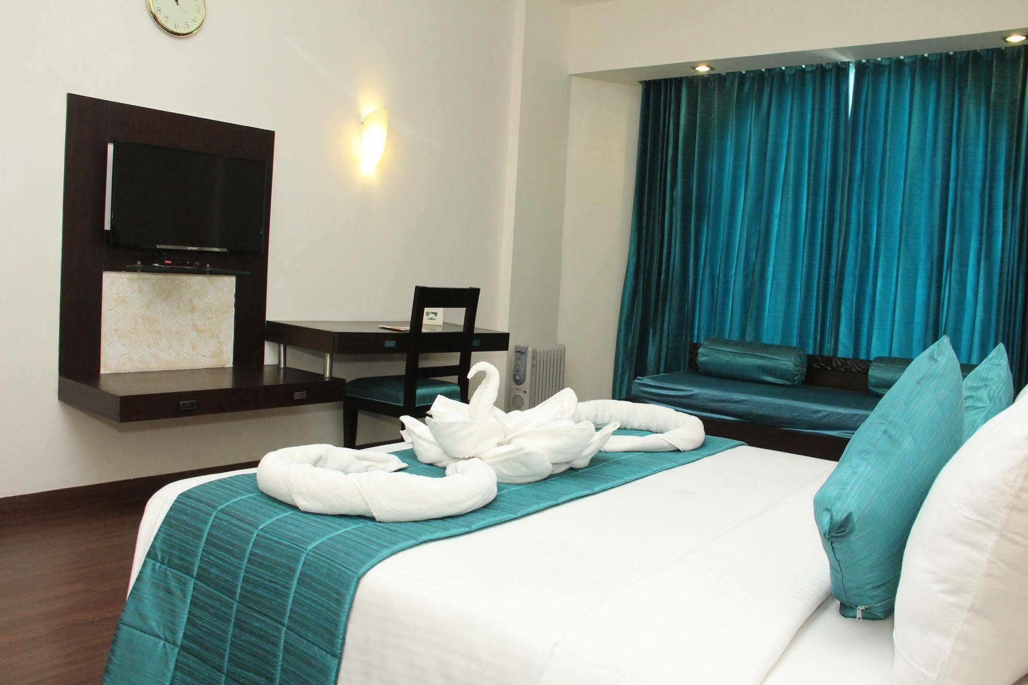 Club Mahindra Udaipur Hotel Luaran gambar