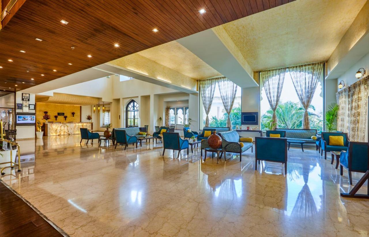 Club Mahindra Udaipur Hotel Luaran gambar